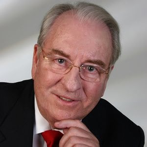 Nikolaus-B.-Enkelmann-HoF