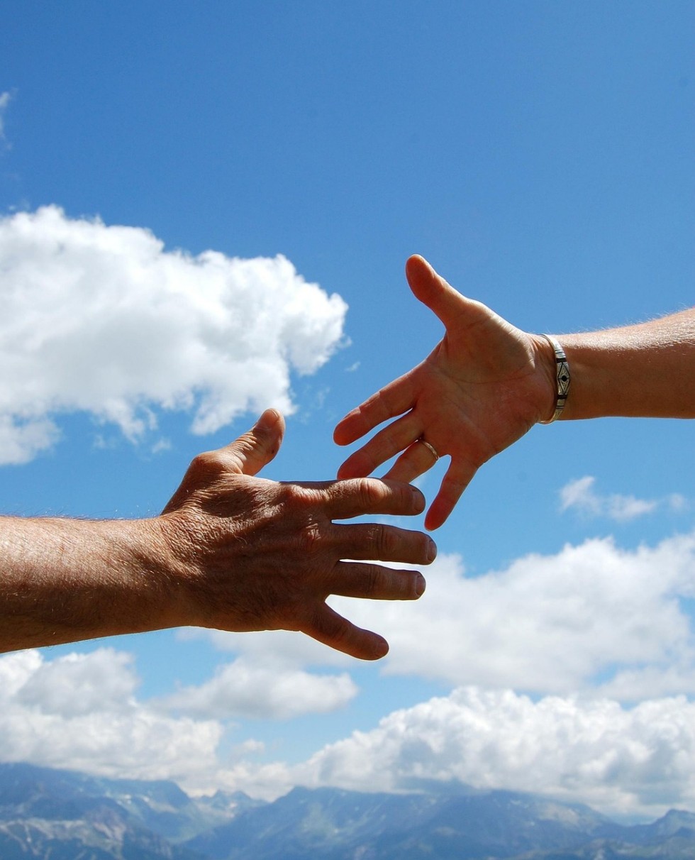 charity-speaker-in-not